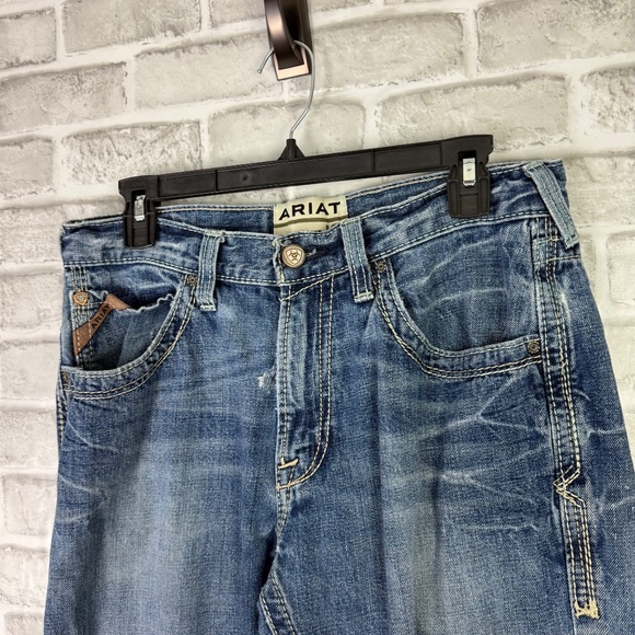 Ariat M5 Straight Fit Distressed Western Denim Work Jeans Mens 32 x 36 - Picture 2 of 12